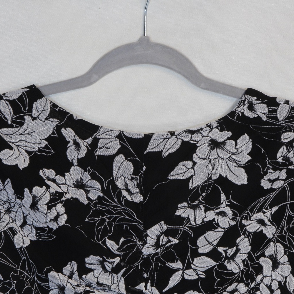 INC International Concepts Black & White Runched Floral Midi Dress NWT - Picture 7 of 7